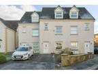 4 bedroom town house for sale in Low Road Close, birdermouth, CA13