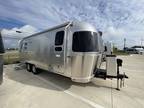 2024 Airstream Flying Cloud 25FB Twin 25ft