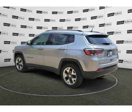 2019UsedJeepUsedCompassUsed4x4 is a Silver 2019 Jeep Compass Car for Sale in Gonzales LA