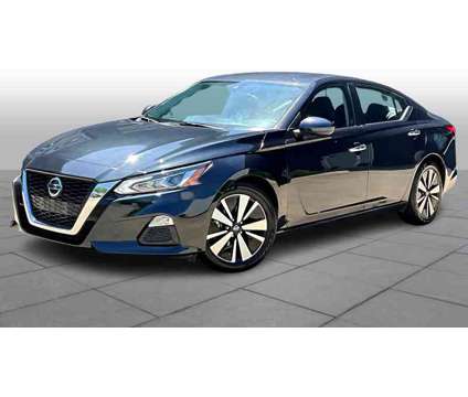 2022UsedNissanUsedAltima is a Blue 2022 Nissan Altima Car for Sale in Stafford TX