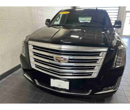 2020UsedCadillacUsedEscaladeUsed4WD 4dr is a Black 2020 Cadillac Escalade Car for Sale in Moline IL