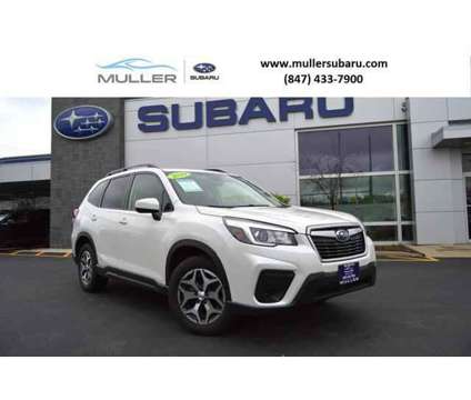 2019 Subaru Forester Premium is a White 2019 Subaru Forester 2.5i Station Wagon in Highland Park IL