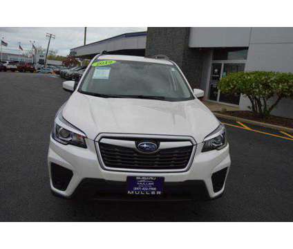 2019 Subaru Forester Premium is a White 2019 Subaru Forester 2.5i Station Wagon in Highland Park IL