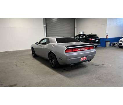 2014 Dodge Challenger R/T is a Silver 2014 Dodge Challenger R/T Coupe in Santa Rosa CA