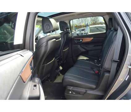 2022 Acura MDX Technology Package is a Black 2022 Acura MDX Technology SUV in Highland Park IL