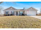 16 Congressional Way Court, O'Fallon, MO 63368