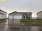 35Th, MINOT, ND 58703 592706751