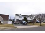 86 Weaving Lane, Wantagh, NY 11793