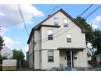 Apartment, One Level - East Providence, RI 49 Ivy St #2