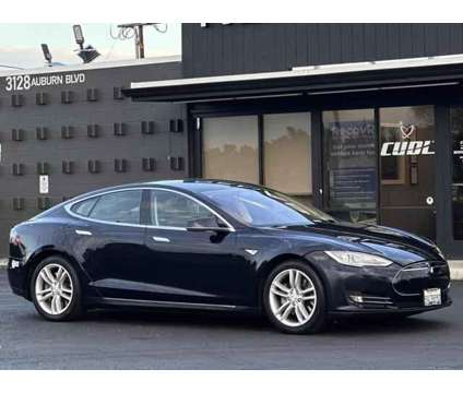 2014 Tesla Model S for sale is a Blue 2014 Tesla Model S 85 Trim Car for Sale in Sacramento CA