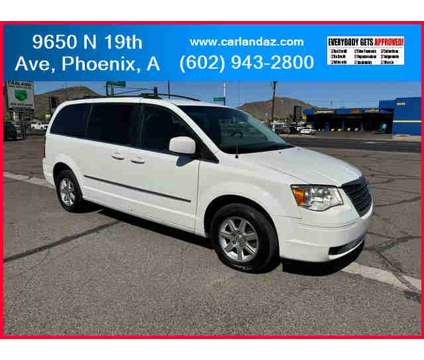 2009 Chrysler Town &amp; Country for sale is a White 2009 Chrysler town &amp; country Car for Sale in Phoenix AZ