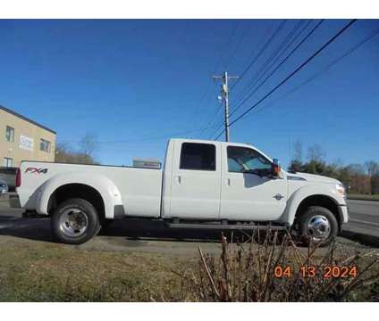 2014 Ford F450 Super Duty Crew Cab for sale is a White 2014 Ford F-450 Car for Sale in Windham NH
