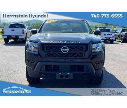 2022 Nissan Frontier King Cab S 4x4 is a Black 2022 Nissan frontier King Cab Truck in Chillicothe OH