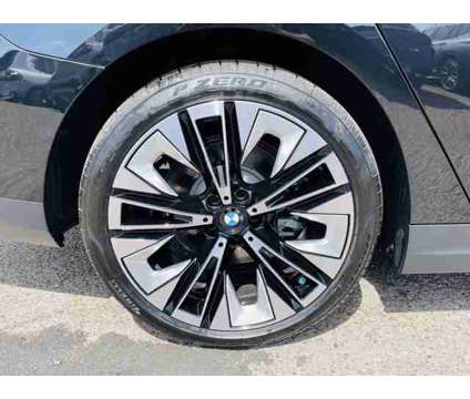 2024 BMW 5 Series i is a Black 2024 BMW 5-Series Sedan in Mcallen TX