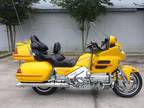 2001 Honda Gold Wing . Super Clean, Runs and Rides Awesome, Loaded Out