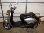 $1,000 2006 Yamaha Vino 50cc Scooter (Watkinsville, GA)