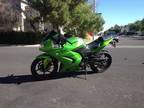 $3,900 2012 Ninja Kawasaki 250r Candy Lime Green - Like New Condition