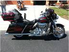 2013 Harley Davidson FLHTCUSE8 CVO in New Port Richey, FL