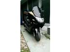 2012 SUNNY 300cc SCOOTER - 850 PAMPERED MILES - MOVING/MUST SELL