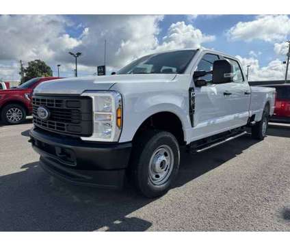 2024 Ford F-250SD XL is a White 2024 Ford F-250 XL Truck in Russellville AR