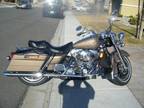 $10,900 OBO 2005 Harley Davison Road King FLHRI
