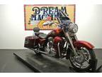 2013 Harley-Davidson FLHRSE5 - Screamin Eagle CVO Road King 110