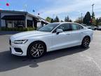 2020 Volvo S60 T5 Momentum