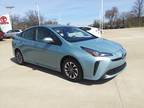 2021 Toyota Prius XLE