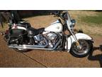 Harley-Davidson 2004 Heritage Softail Classic-Well Maintained ($OBO)