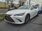 2023 Lexus ES 350 Base