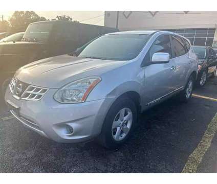 2013 Nissan Rogue for sale is a Grey 2013 Nissan Rogue Car for Sale in Houston TX