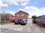 3 bed house for sale in Broad Street, NR35, Bungay