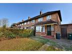 2 bed house to rent in High Acres, WD5, Abbots Langley