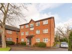 2 Bedroom Flat for Sale in Fernleigh Close