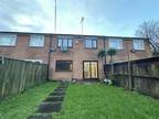 2 bed property to rent in Wheat Close, M13, Manchester