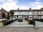 3 bedroom Mid Terrace House to rent, Grange Road, Gillingham, ME7 £1,600 pcm