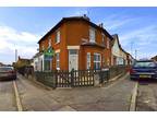 2 bedroom Semi Detached House to rent, Regent Street, Desborough, NN14 £950 pcm