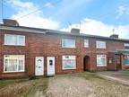 2 bedroom Mid Terrace House for sale, Chatsworth Avenue, Wigston, LE18