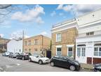 1 Bedroom Flat for Auction in Lee Church Street