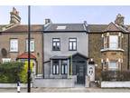 5 Bedroom House for Sale in Greengate Street