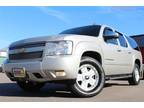 2007 Chevrolet Suburban Silver, 124K miles