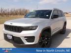 2024 Jeep grand cherokee Silver