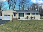 121 HILLCREST RD, Syracuse, NY 13219 Single Family Residence For Sale MLS#