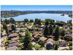 Rental listing in Green Lake, Seattle Area. Contact the landlord or property