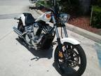 2011 Honda Fury (VT1300CX) *** PRICED TO SELL!!! *** LOW MILES ***