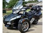 2011 Can-Am Spyder RT-S SE-5 ***Mint Condition***