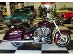 Midnight Cherry 2010 VICTORY CROSSROADS 106 CUBIC INCH ONLY 1,086 MILE