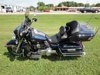 2013 Harley Ultra Classic Motorcycle with ONLY 10,800 Miles *NICE