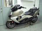 2013 BMW C650GT scooter, mineral silver, 555 miles