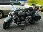 $11,500 2004 Harley Road King Custom with Screaming Eagle pipes 18k miles